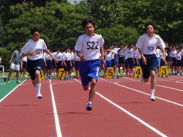 北埼玉地区通信陸上大会 南中生 がんばりました その勇姿をご覧ください 行田市立南河原中学校